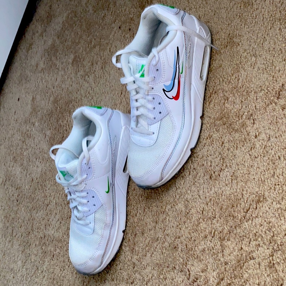Nike air max, size 7Y, only been used 3 times